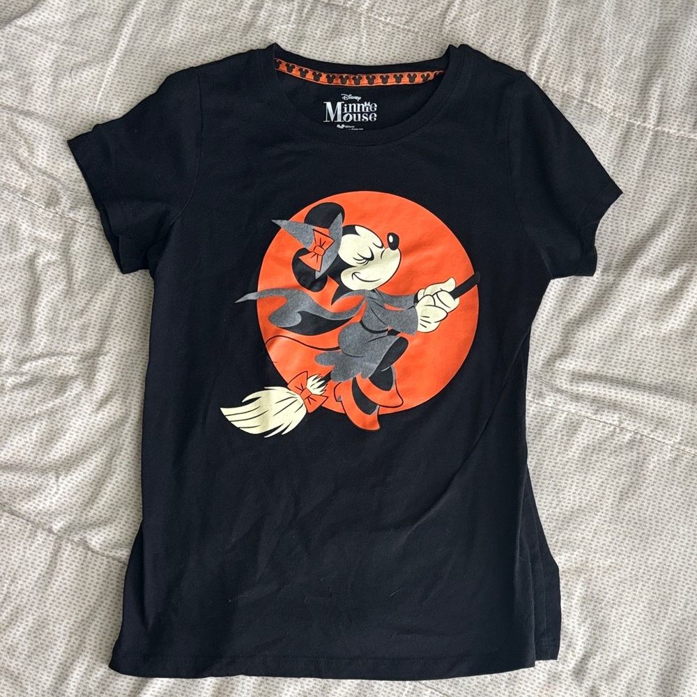 Disney Minnie Mouse Halloween Graphic Tee - Black with Orange and Cream